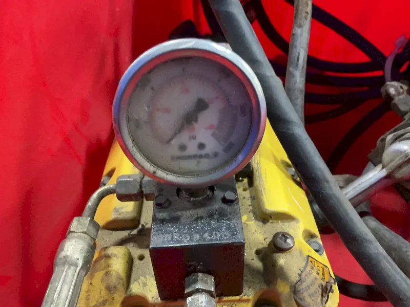 ENERPAC TURBO AIR HYDRAULIC PUMP