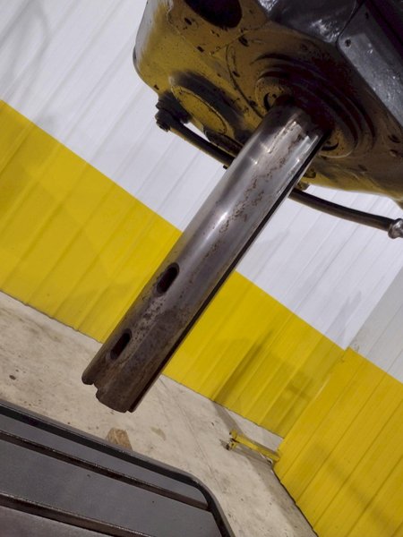 6&#039; x 19&quot; CARLTON MODEL #4A RADIAL ARM DRILL: STOCK #21897