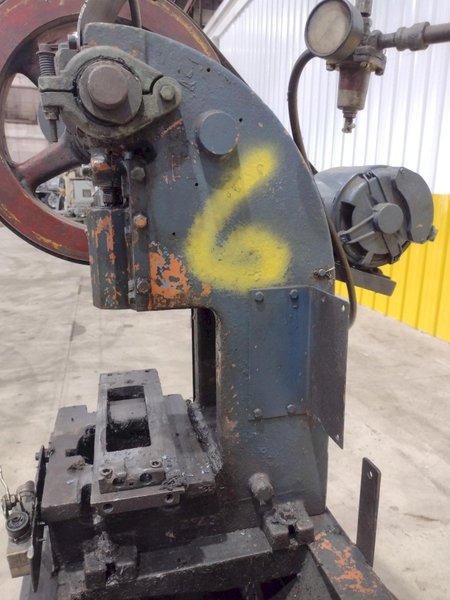 3/4 HP BIGGS NYSTROM PRE PUNCH PRESS: STOCK #20527