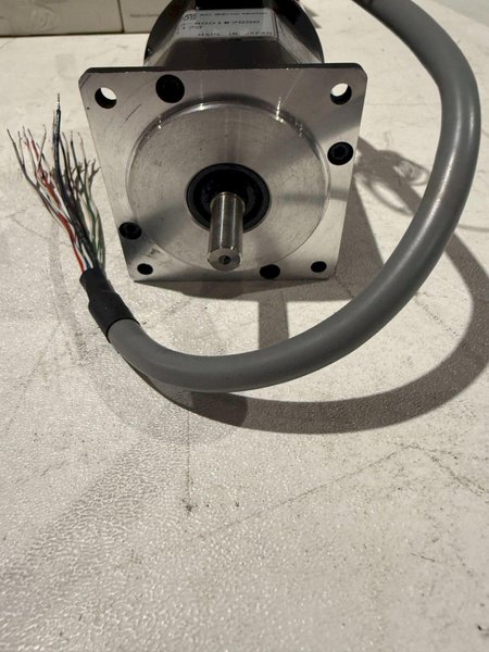 FANUC A06B-0532-B001#7000 SERVO MOTOR USED