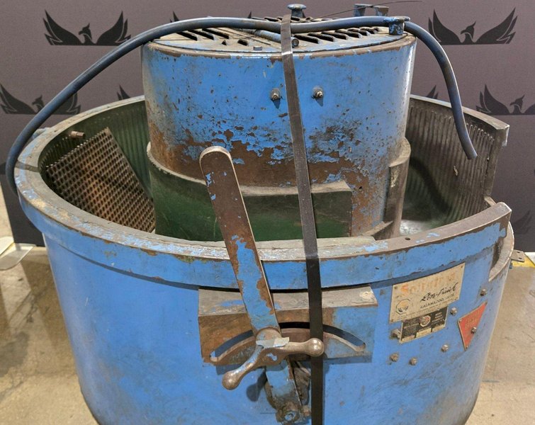 ROTO-FINISH ST-4N6A VIBRATORY PARTS FINISHER USED