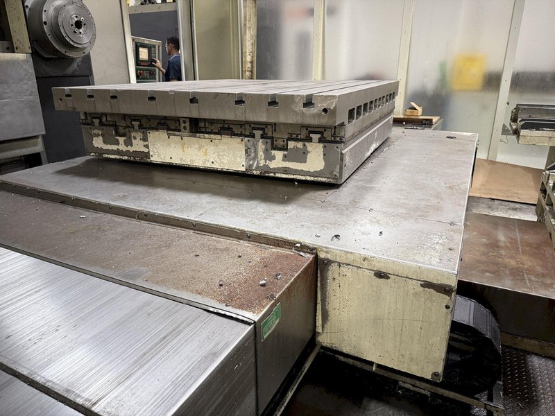 Used, 6&quot; Giddings &amp; Lewis CNC Table Type Horizontal Boring Mill