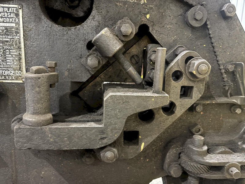 50 TON BUFFALO MODEL #1/2 MECHANICAL IRONWORKER: STOCK #22853