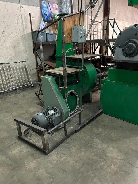 Cumberland Model 43 Granulator – 200 HP, 43″ Cutting Width