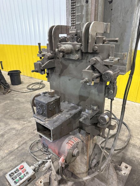 8' ARM X 6' HIGH OHIO POWERED WELDING MANIPULATOR, WITH LINCOLN WELDING ACCESSORIES: YOBRO #24903