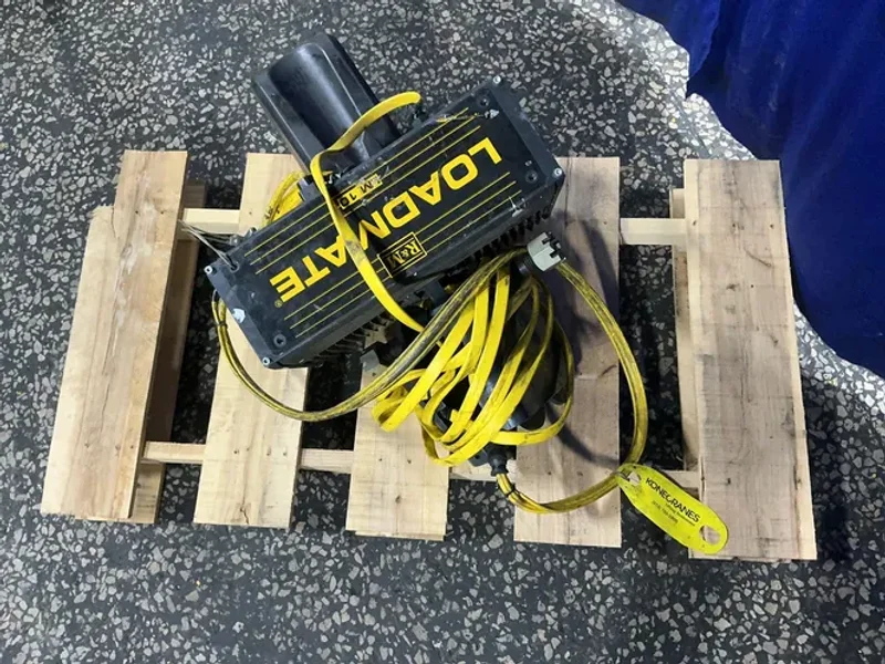 R&amp;M 2 TONS, 16/4 FPM, 2.8/0.75 HP LOADMATE CHAIN HOIST  -  LM102.00012PC16T2