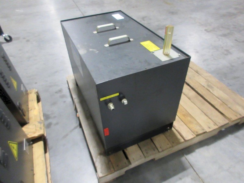Chip Blaster Coolant Tank with Level Guage- Auction Item