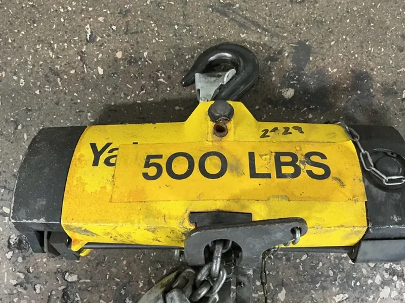 YALE 1/4 TON HOIST  -  ACL 500