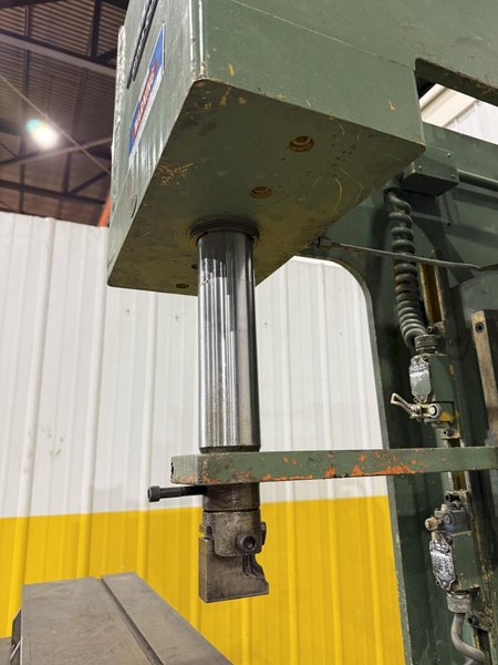 12 TON HANNIFIN MODEL #OGF-12D HYDRAULIC C-FRAME PRESS 18&quot; STROKE: YOBRO #24081
