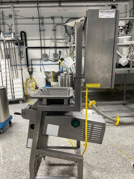 Pietribiasi Moldeadora DM.27 Mozzarella Moulding Machine, 2007