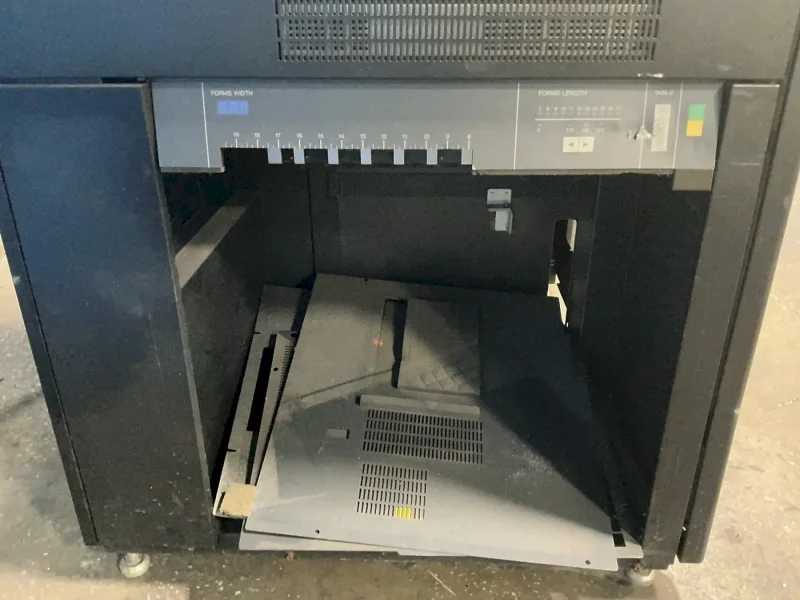 IBM INFOPRINT CONTINUOUS FEED MONOCHROME LASER PRINTING SYSTEM  -  4100-HS2