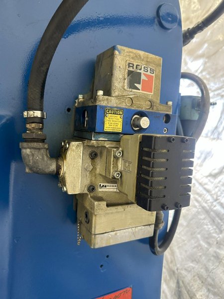 INTERLAKE MODEL  #HF16P SILVERSTITCHER BOX STAPLER: STOCK #77483