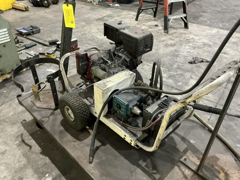 POWER WASHER W/ PORTABLE STEEL CART: YOBRO #25279