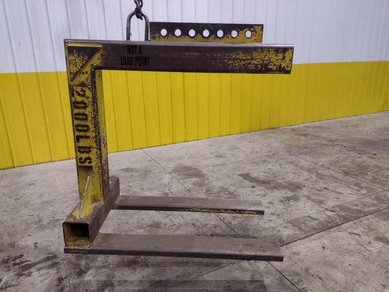 2,000 LB x 42&quot; x 36&quot; NATIONAL IND PALLET LIFTER CRANE ATTACHEMENT: STOCK #22368