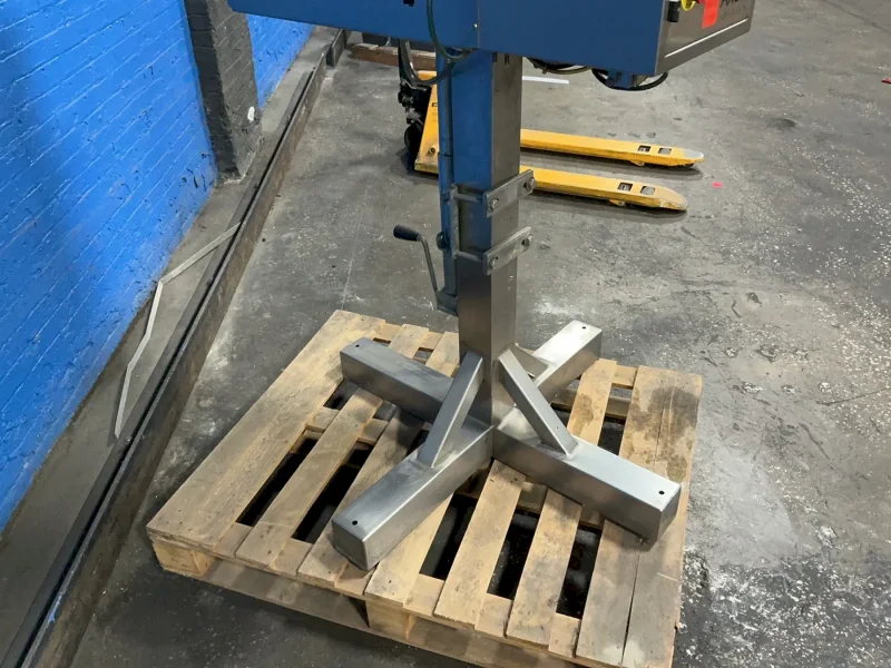 AXON CORPORATION SEALING MACHINE   -  EZ-100