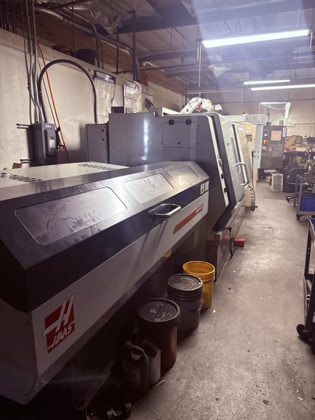 Haas SL-30 CNC Lathe, 2006 – Bar Feeder, Live Tooling