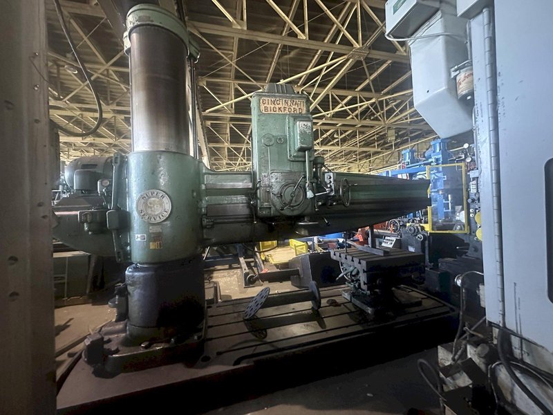 8' X 19" CINCINNATI BICKFORD RADIAL DRILL. STOCK # 036326