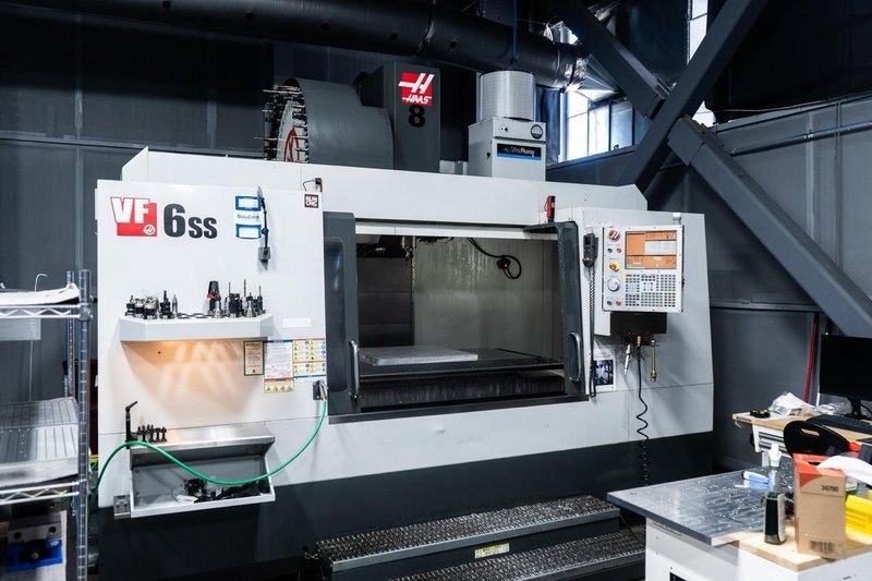 Haas VF-6SS VMC, 2011 – 5 Axis, Renishaw Probing, Coolant Through Spindle, Programmable Coolant