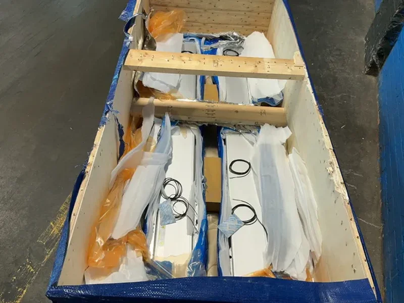 TPC ROBOT LINEAR ACTUATORS  -  TRB210-1350-SRL-CJ4-E3-K0232-03-MI-X-S0A