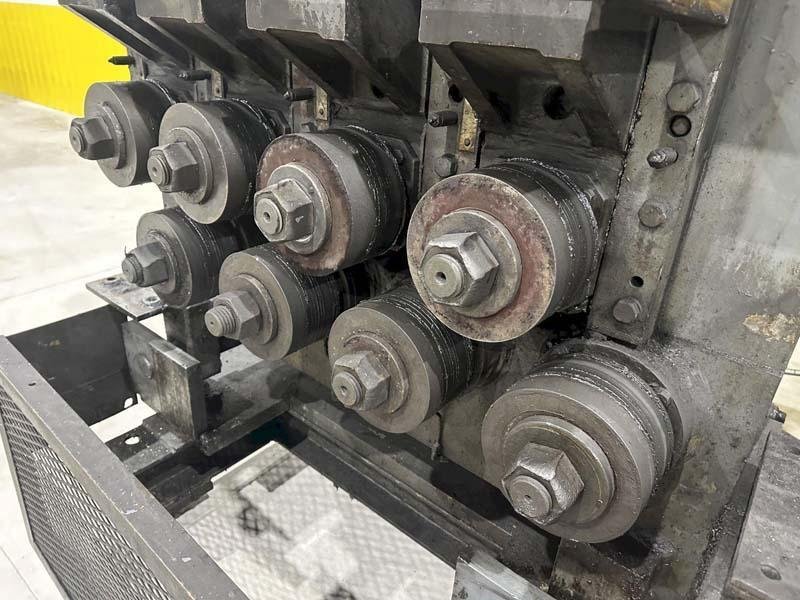 2&quot; X 8 STAND SUTTON 2-PLANE HEX, ROUND, SQUARE, FLAT &amp; SHAPE STRAIGHTENER: STOCK #14540