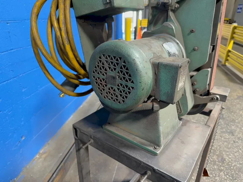BURR KING 2 1/2" BELT SANDER  -  960