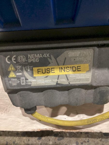 WATSON MARLOW 720UN PERISTALTIC PUMP DRIVE NEMA 4X IP66 USED