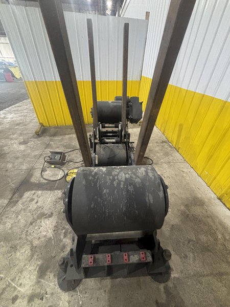 12,000 LB LJ WELDING MODEL #GE6TR-100 VARIABLE SPEED POWERED TANK TURNING ROLL: STOCK #22808