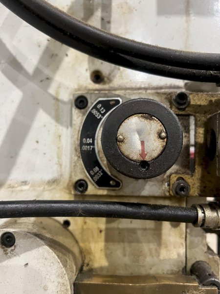 5 HP WILLIS MODEL #5000VS VERTICAL KNEE MILL: STOCK #19835