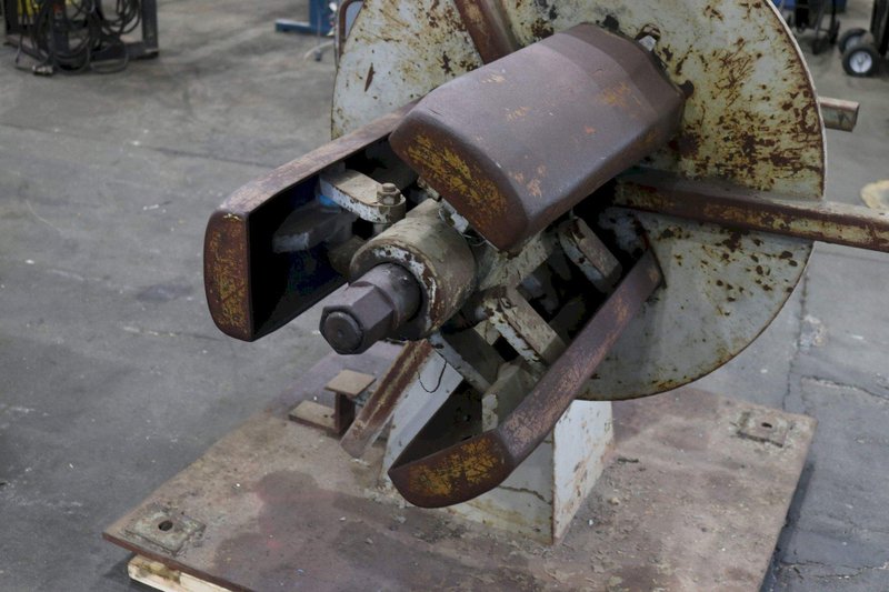 4000 LB X 18 AMERICAN DOUBLE END COIL REEL:  STOCK #67397