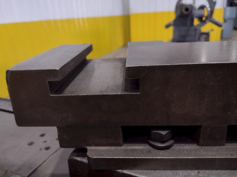 32" X 168" SUMMIT GAP BED ENGINE LATHE. STOCK # 0661425