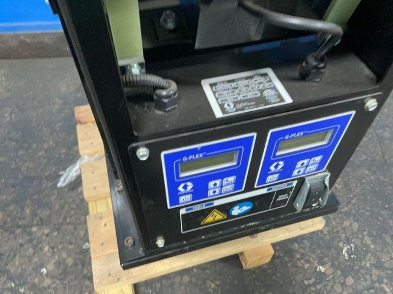 GRACO VIBRATORY PARTS FEEDER  -  16V133