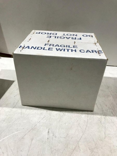 LENZE AC TECH M1475B DRIVE AND DRIVE SUPPLIES NEW WITH BOX