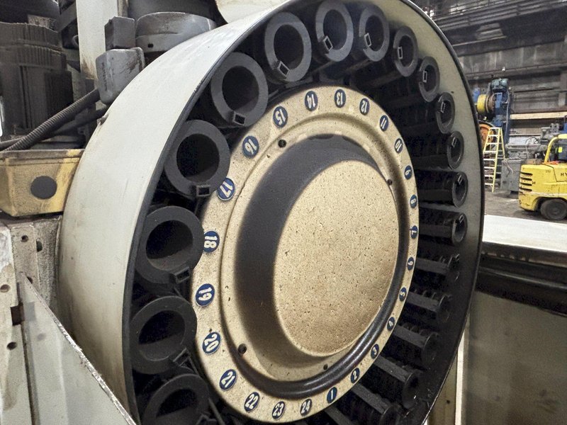 16&quot; X 24&quot; X 20&quot; HURCO MODEL BMC2416/DSM VERTICAL CNC MACHINING CENTER: STOCK #22461