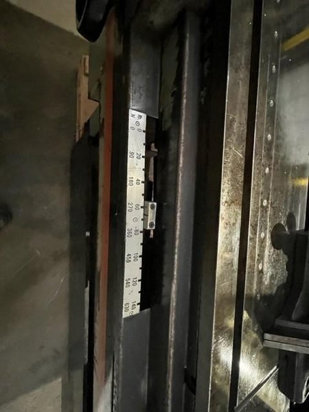 18" X 22" MARVEL SERIES 8-MARK II VERTICAL BAND SAW STOCK# 3665