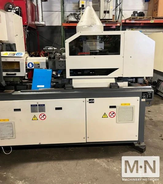 110 TON 3.7 OZ KRAUSS MAFFEI MODEL 100-180AX ELECTRIC INJECTION MOLDING MACHINE MFG 2011 SERIAL # 61015143