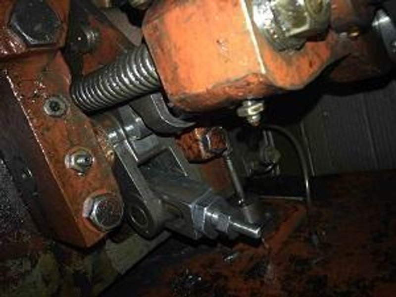 NATIONAL MODEL M5 HIGH SPEED SINGLE DIE TUBULAR RIVET HEADER