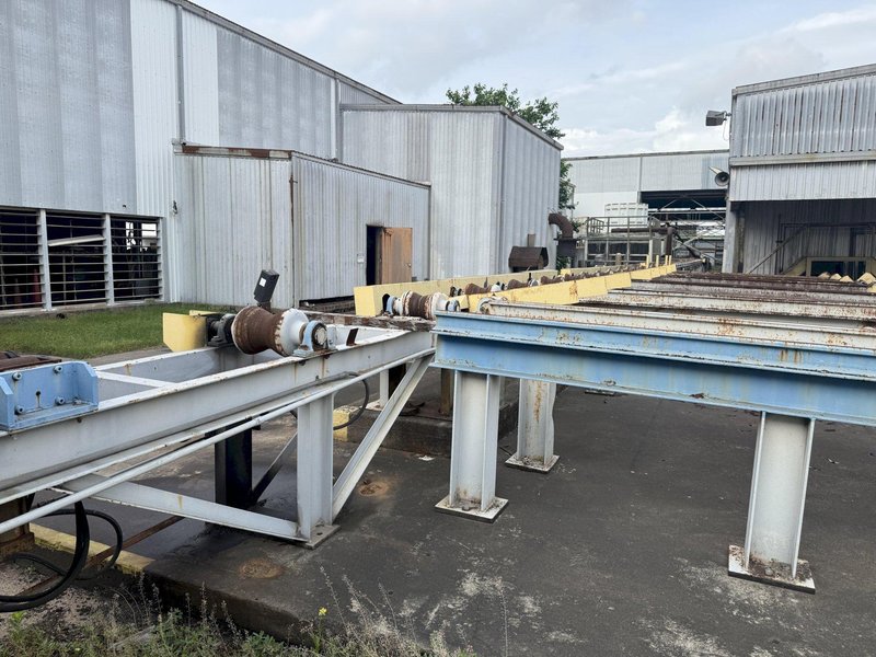 2000 TON HEAVY DUTY 4-POST HYDRAULIC PRESS, USED FOR STRAIGHTENING PIPE &amp; BAR: YOBRO #25137