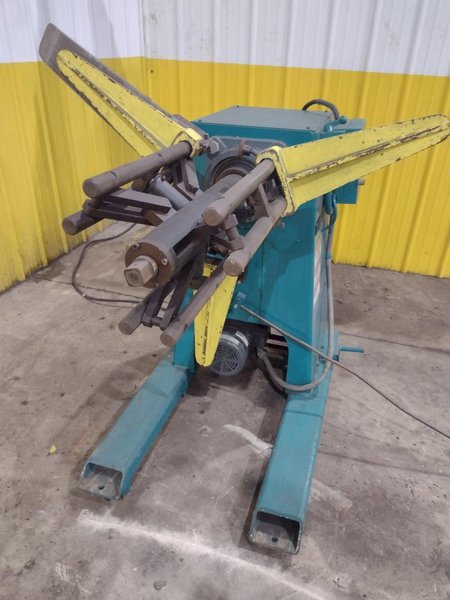 4,000 LB X 16" DURANT MODEL #MD-401-M MOTORIZED UNCOILER COIL REEL: YOBRO #24499