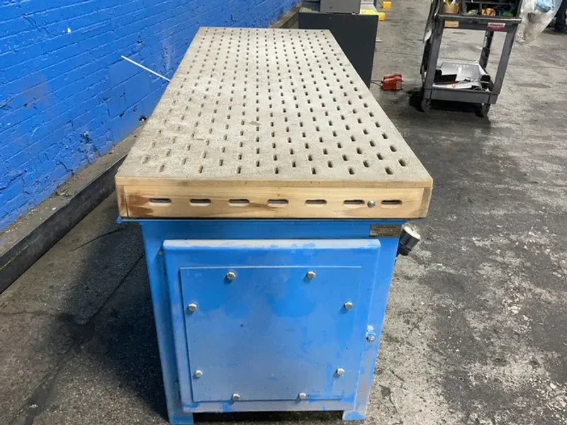 DENRAY MACHINES DOWN DRAFT TABLE  -  2872 B