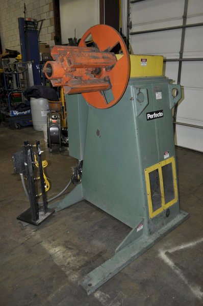 2000 LB  X 16&quot; PERFECTO MOTORIZED UNCOILER