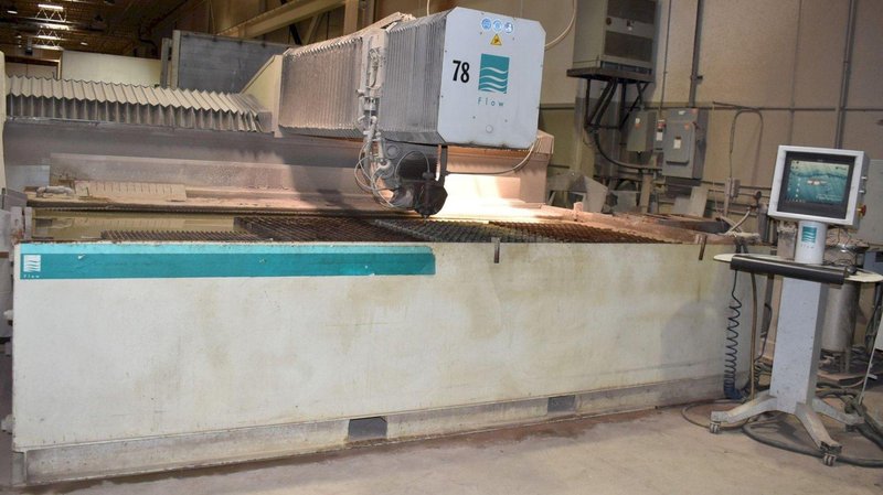 FLOW (2006) MODEL 713633-1 CNC INTEGRATED FLYING BRIDGE WATERJET CUTTING MACHINE W/ FLOWMASTER: STOCK #19096