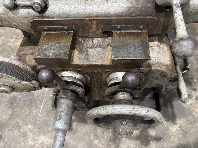 #3 KEARNEY &amp; TRECKER MILWAUKEE MODEL #3 VERTICAL MILLING MACHINE 64" x 13" x 10 HP: YOBRO #24458