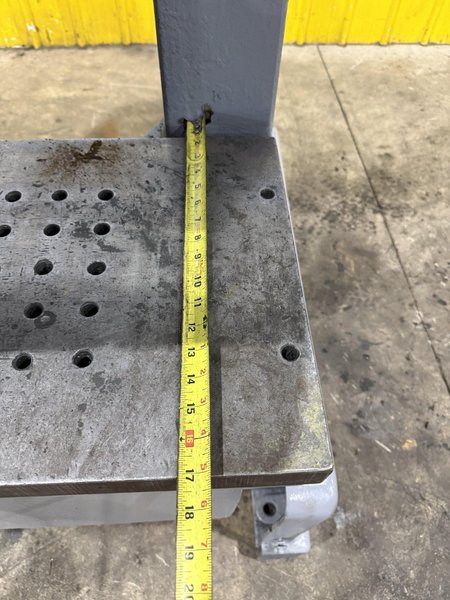 40 TON ROUSSELLE MODEL #4-B O.B.I. PRESS: YOBRO #25849