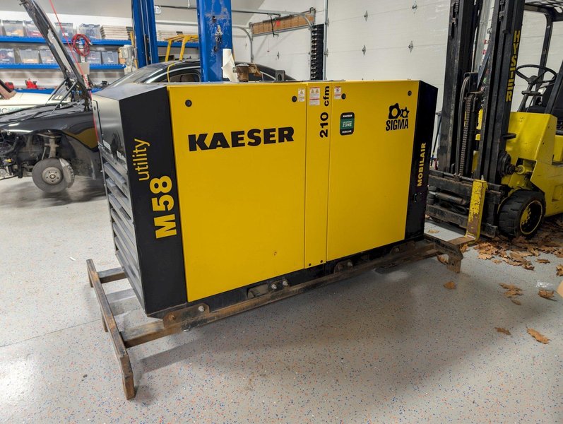Kaeser M58 Mobile Screw Air Compressor, 2021 – 210 CFM  Diesel, 50 HP