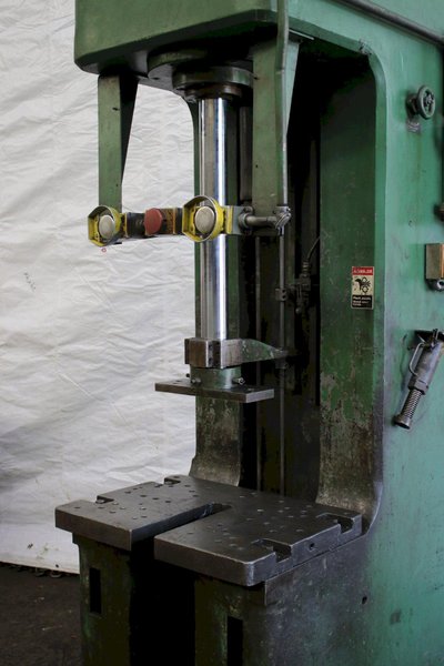 35 TON DENISON C FRAME HYDRAULIC PRESS: STOCK #75433