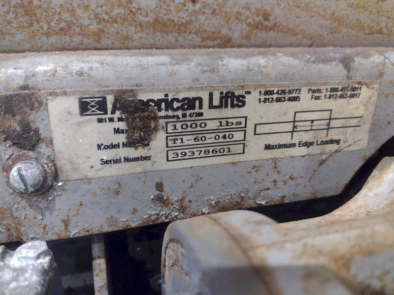 1,000 LB AMERICAN LIFTS MODEL T1-60-040 ELECTRIC PLAFORM LIFT: STOCK #20584