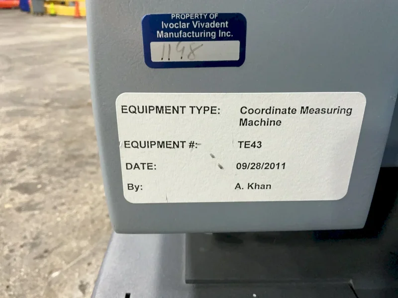 BROWN &amp; SHARPE COORDINATE MEASURING MACHINE   -  TESA SA