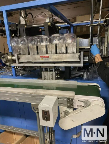 6 HEAD JUNSUN MACHINERY  STAGE BLOW MOLDING MACHINERY MFG 2017