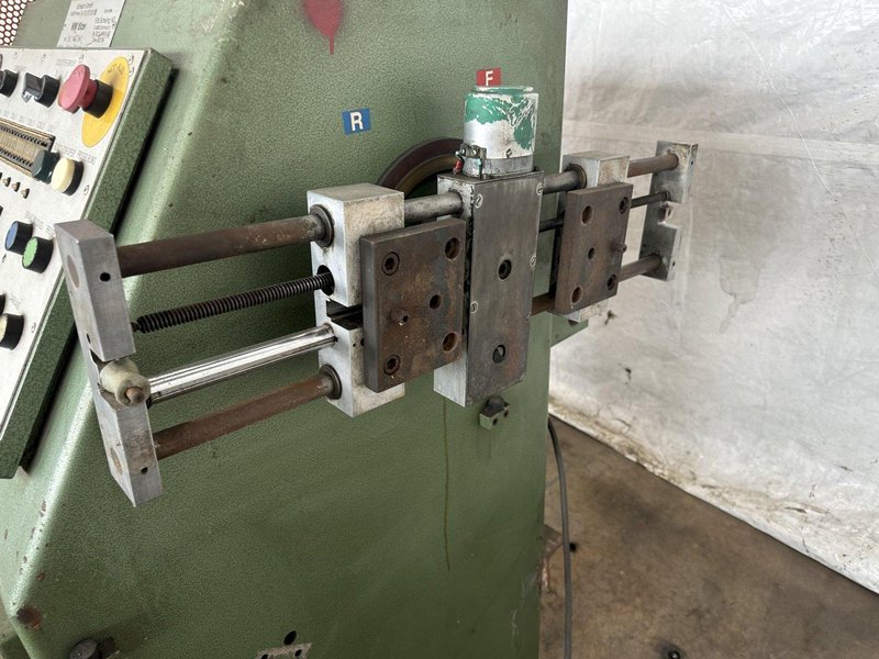 SCHLEICH GMBH MODEL WM18CEV AUTOMATIC WINDING MACHNE. STOCK # 0638423