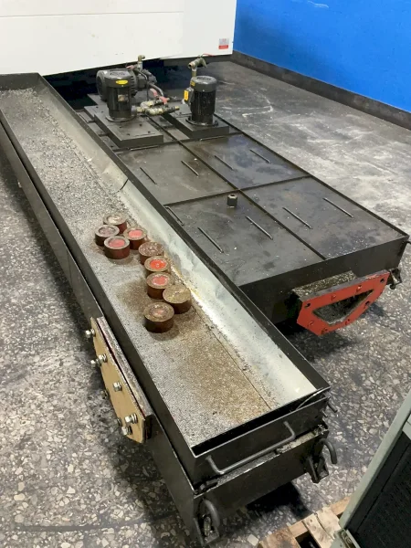 KIA HEAVY INDUSTRIES CORP. 26” X 43” CNC VMC  -  VX650